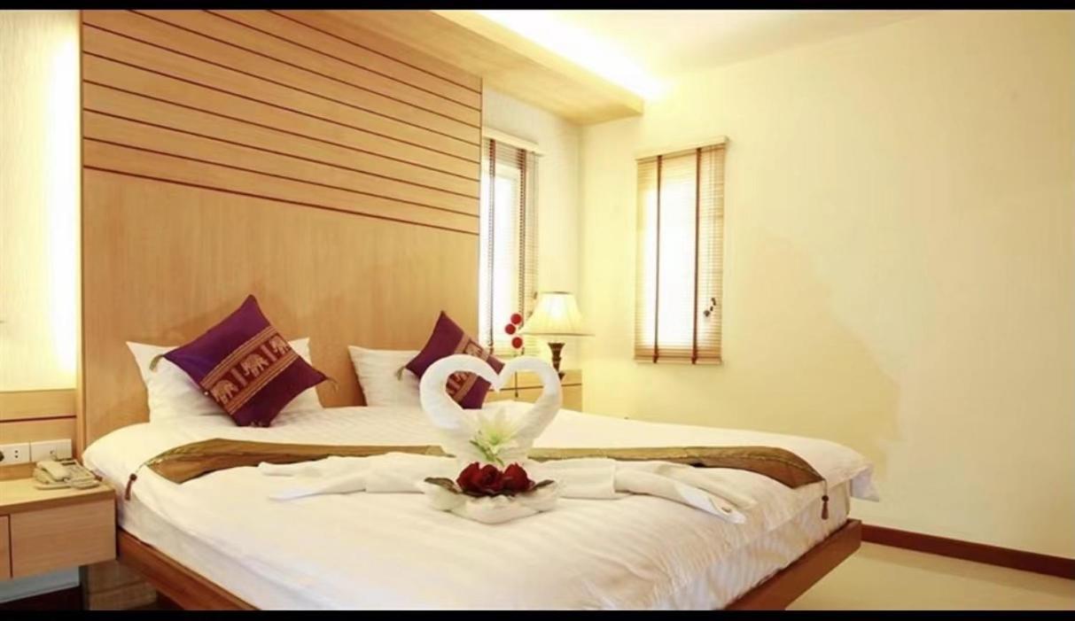 Patong Terrace Boutique Hotel Bagian luar foto
