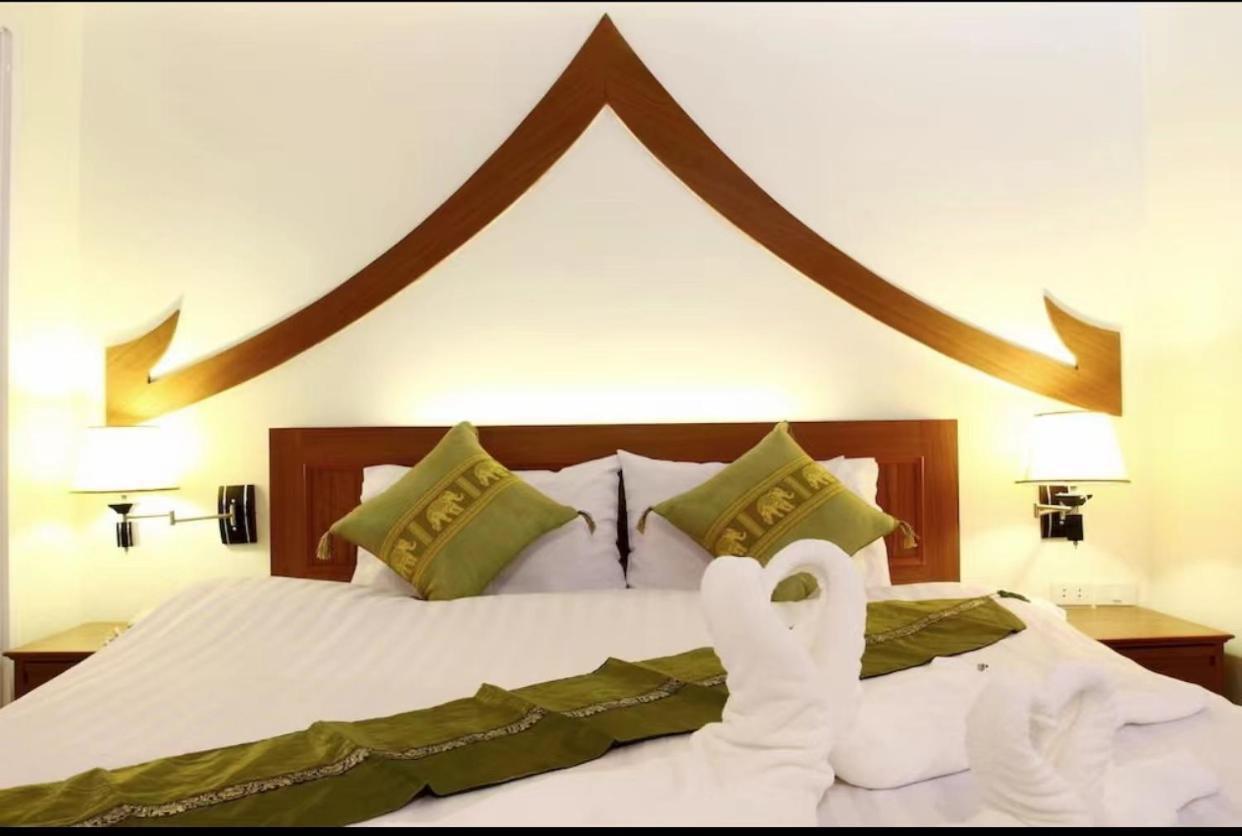 Patong Terrace Boutique Hotel Bagian luar foto