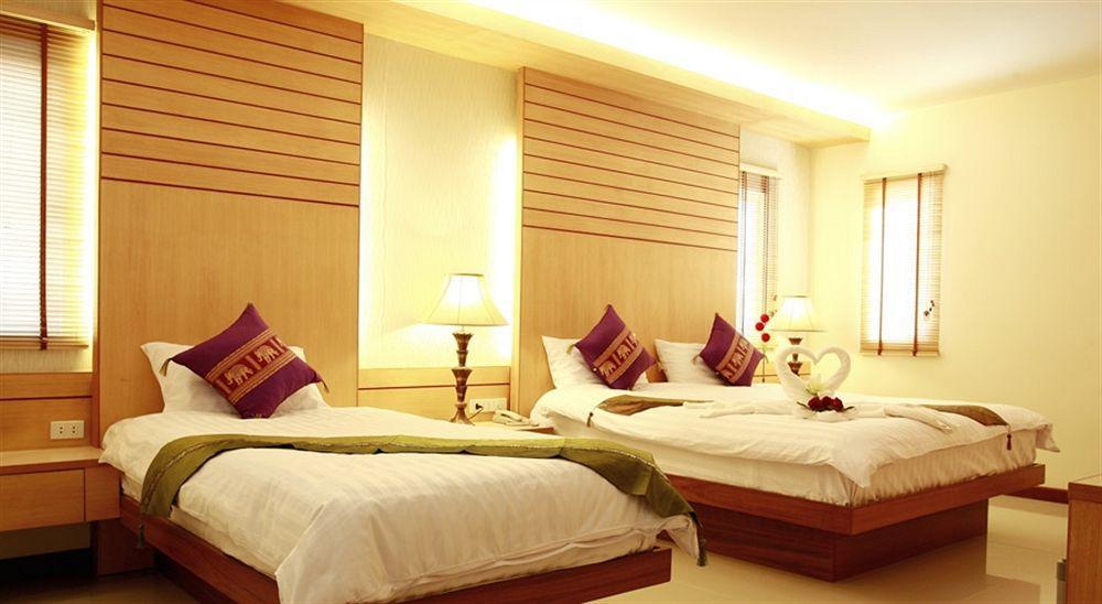 Patong Terrace Boutique Hotel Bagian luar foto