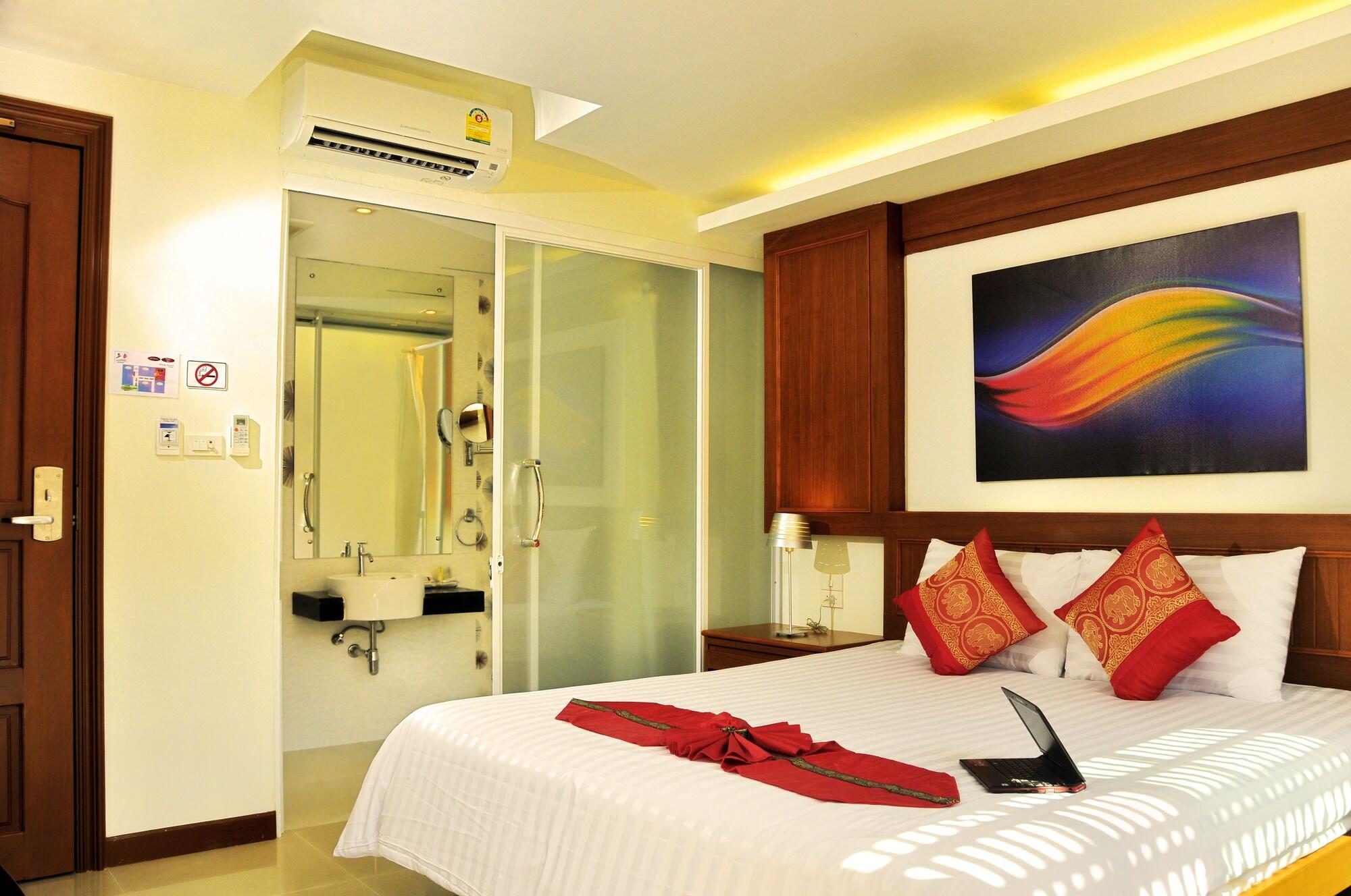 Patong Terrace Boutique Hotel Bagian luar foto