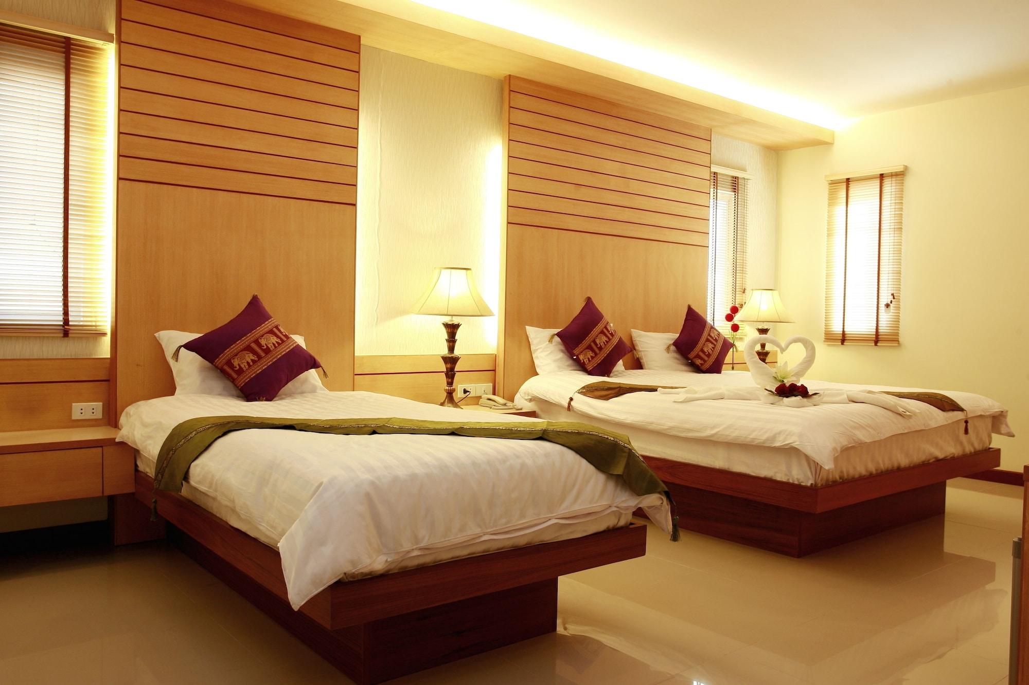Patong Terrace Boutique Hotel Bagian luar foto